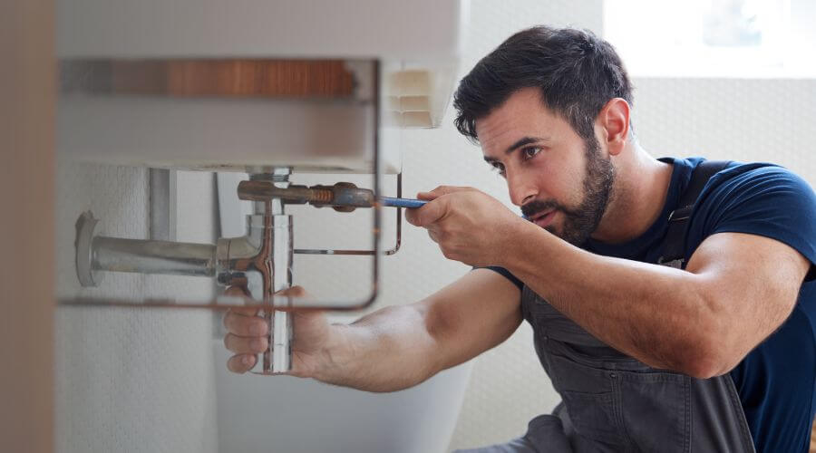 Local annual plumbing maintenance in Paris, IL